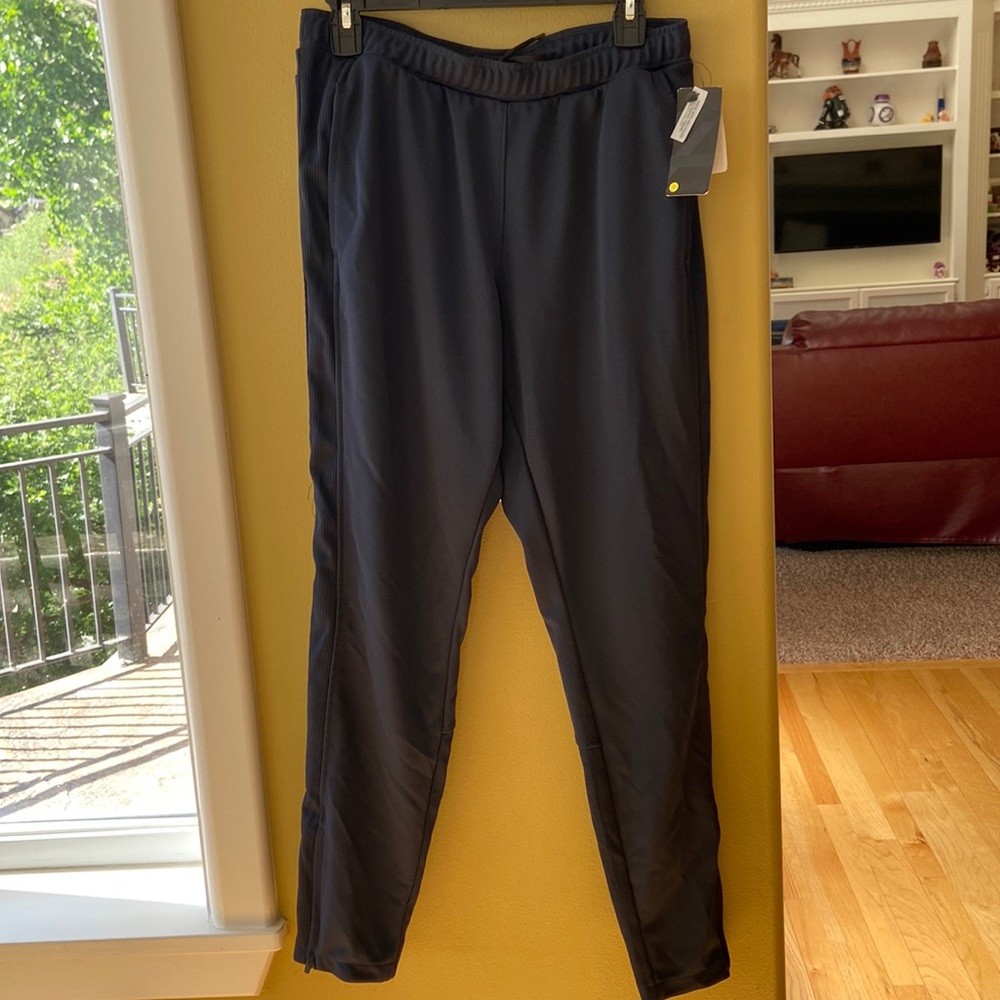 NWT ZELLA MEN’S EXERCISE PANTS